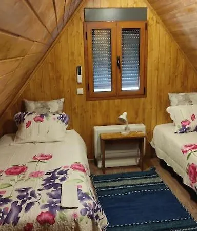 Chalet Casa Do Neto. Anexo Vale Da Ginjeira.