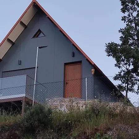 Casa Do Neto. Anexo Vale Da Ginjeira.