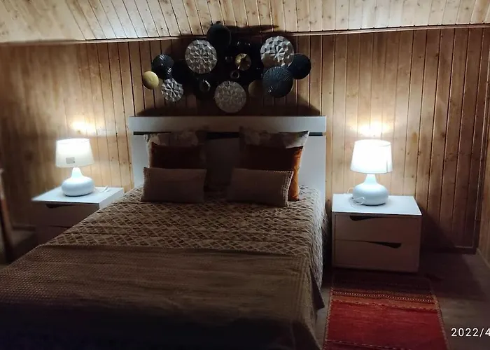 Chalet Casa Do Neto. Anexo Vale Da Ginjeira.